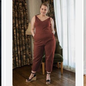 Loup Coveralls, Size XL with Adjustable Tie Straps